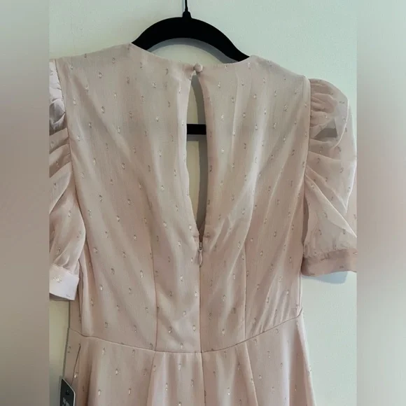 Express - Metallic Clip Dot Puff Sleeve Dress - Size XXS - Picture 10 of 12
